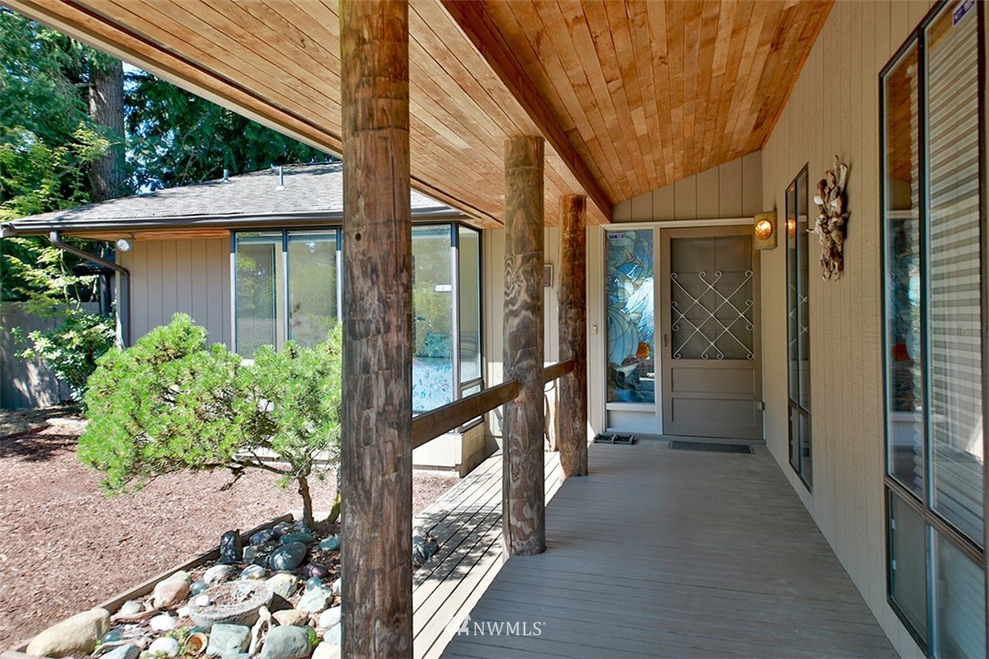 7190 Maxwelton Road Clinton, WA 98236 - Photo 14 of 37 Gallery Image 14
