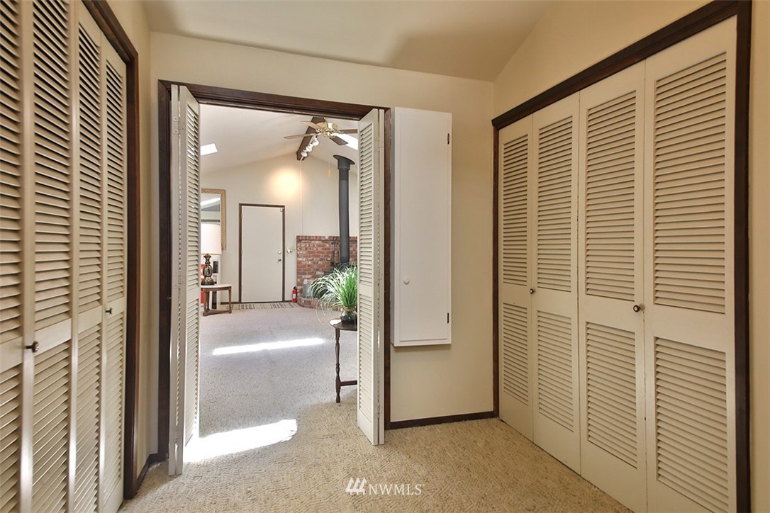 7190 Maxwelton Road Clinton, WA 98236 - Photo 25 of 37 Gallery Image 25