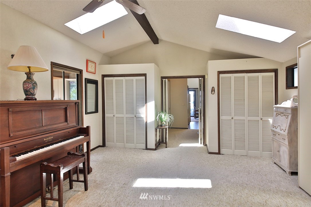 7190 Maxwelton Road Clinton, WA 98236 - Photo 27 of 37 Gallery Image 27