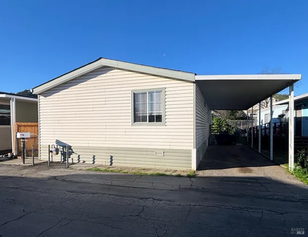 a view of a house with porch