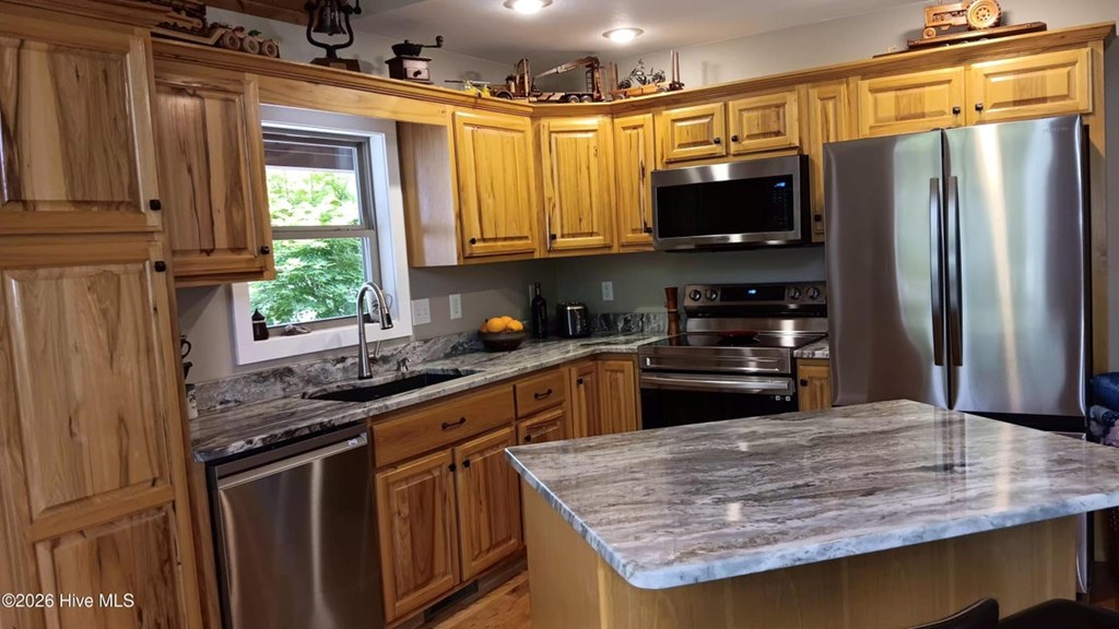 175 Pin Oak Ridge Murphy, NC 28906 - Photo 4 of 32