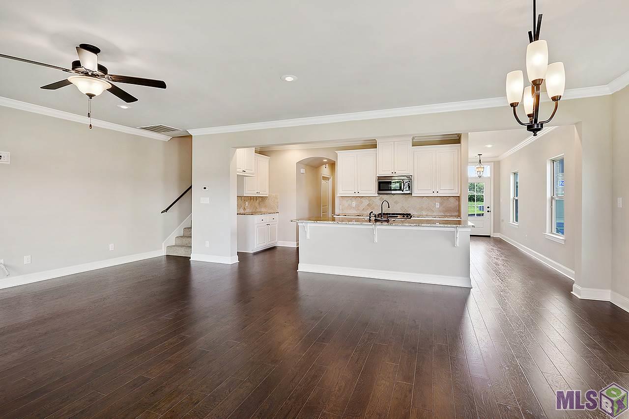 2241 Powerbrook Drive Baton Rouge, LA 70816 - Photo 2 of 17 2241 POWERBROOK DR