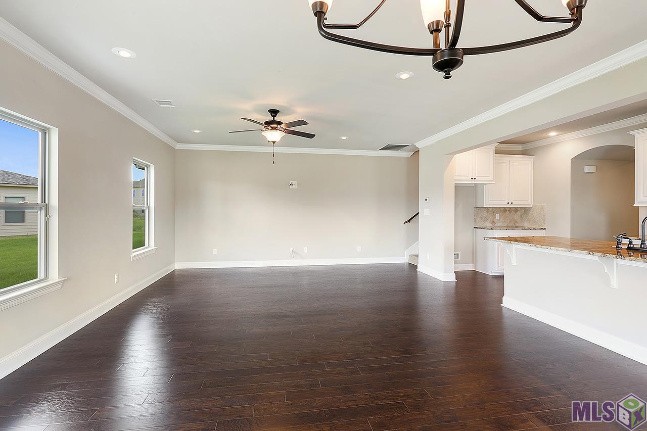 2241 Powerbrook Drive Baton Rouge, LA 70816 - Photo 4 of 17 2241 POWERBROOK DR