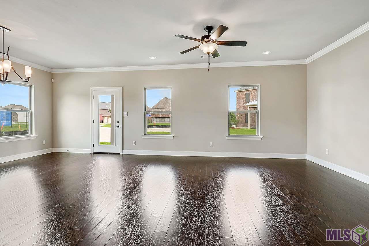 2241 Powerbrook Drive Baton Rouge, LA 70816 - Photo 5 of 17 2241 POWERBROOK DR