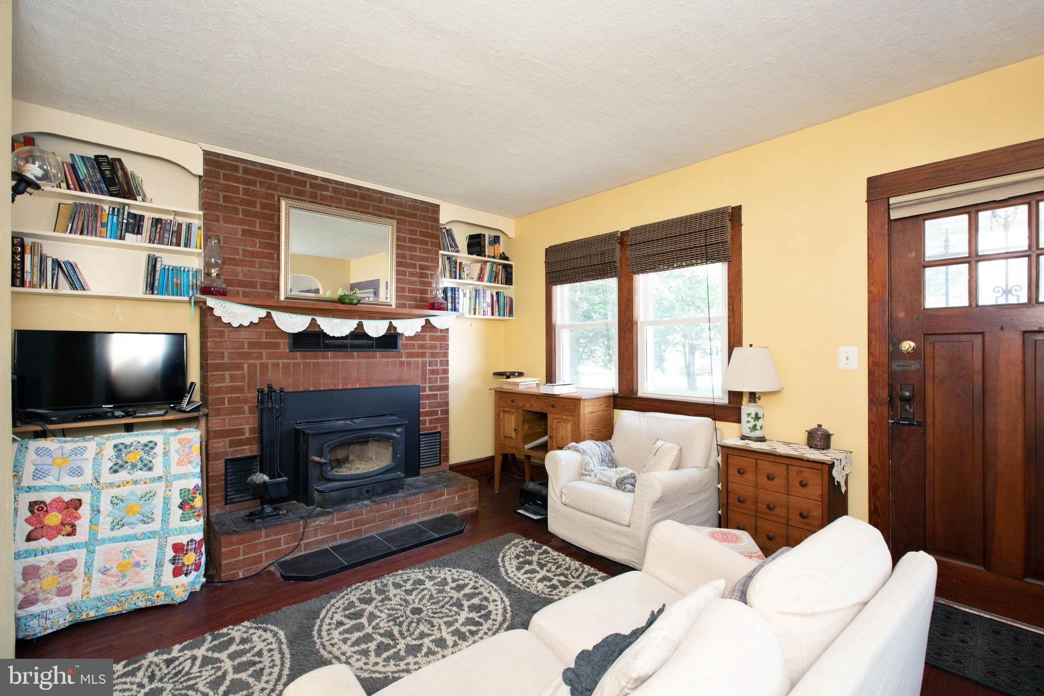 4850 Bicknell Road Marbury, MD 20658 - Photo 3 of 32 Family Room