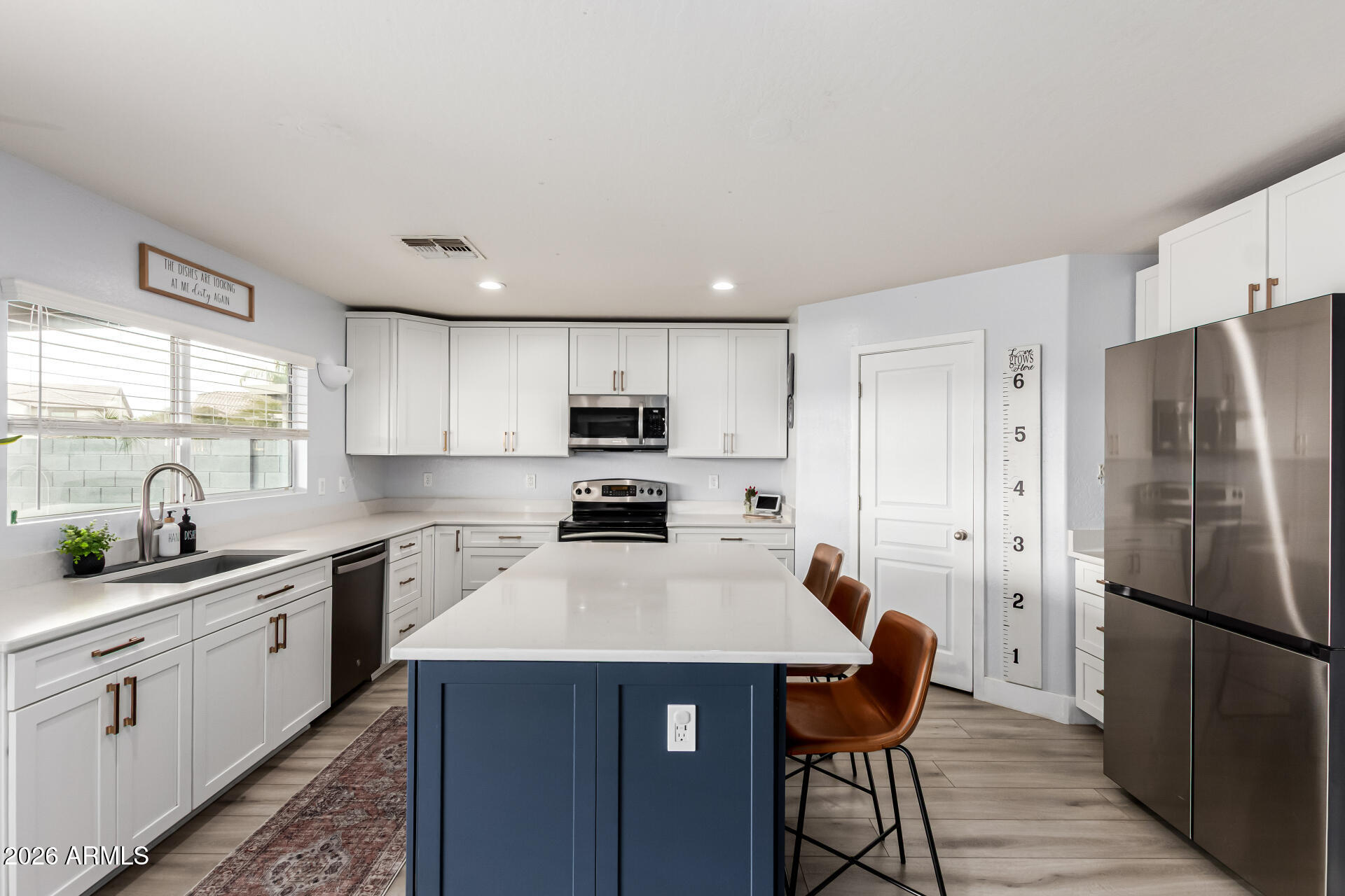 3279 East Silverbell Road San Tan Valley, AZ 85143 - Photo 5 of 44 13 - Silverbell