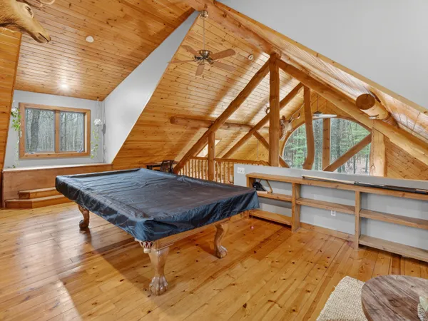 $829,000 | 837 East Whitetail Drive, Midland, MI 48640