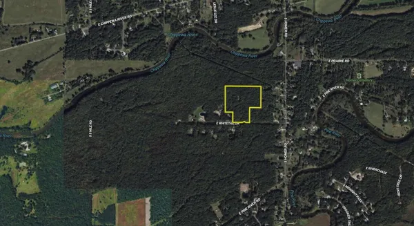 $829,000 | 837 East Whitetail Drive, Midland, MI 48640