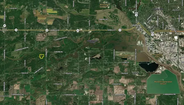 $829,000 | 837 East Whitetail Drive, Midland, MI 48640