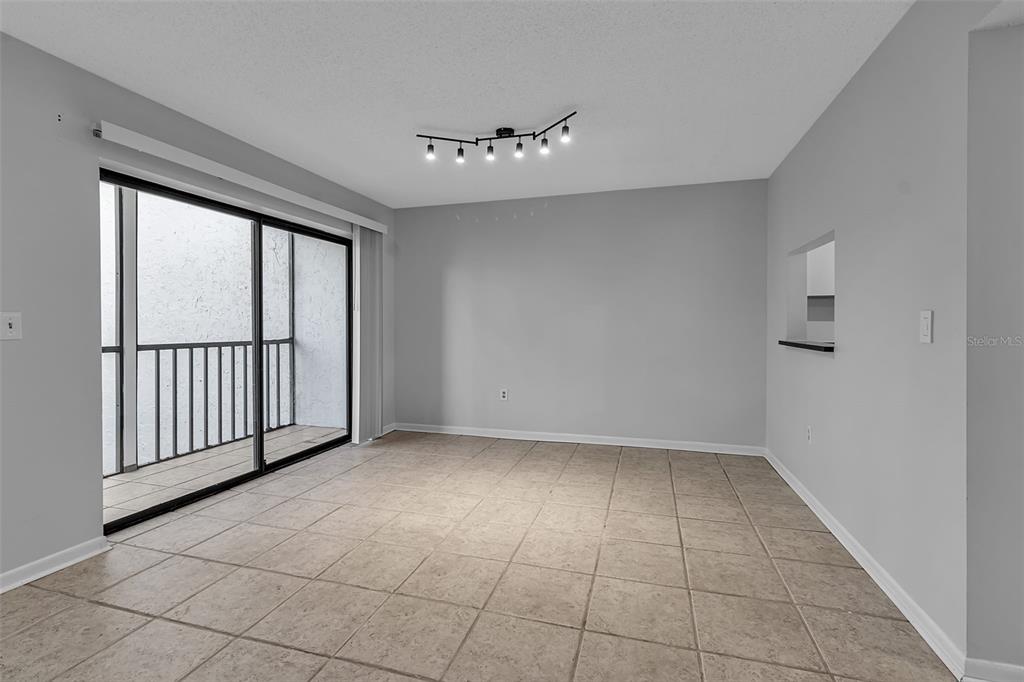 1508 Pelican Cove Road, Unit 231 Sarasota, FL 34231 - Photo 17 of 43