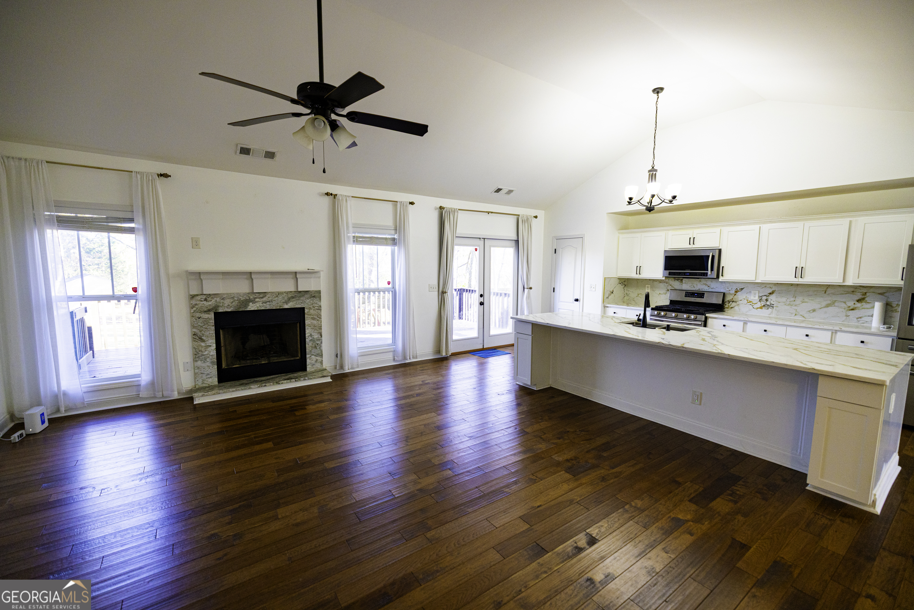 4110 Doubletree Court Cumming, GA 30040 - Photo 8 of 40