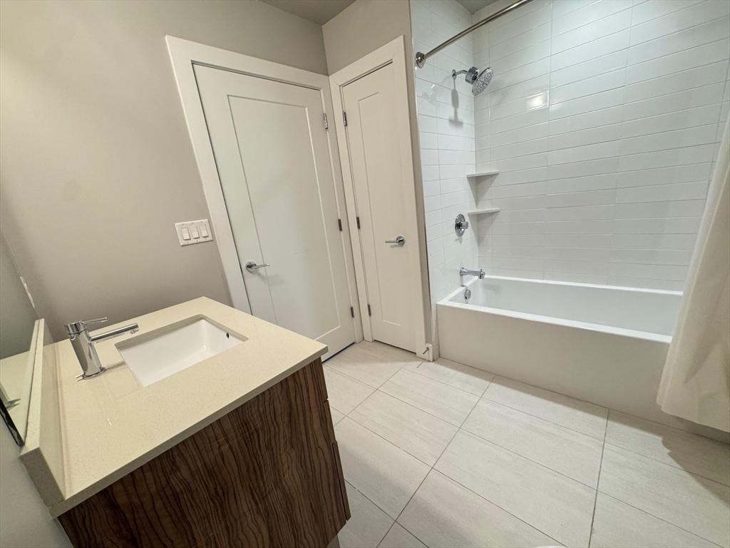 250 Meridian Street, Unit 204 Boston, MA 02128 - Photo 8 of 18