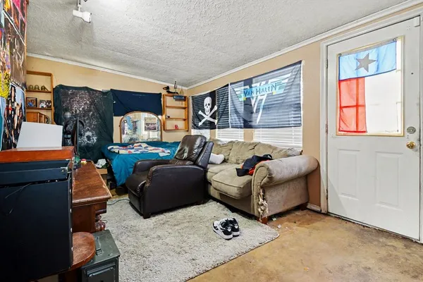 $189,900 | 1108 Savannah Drive, Ennis, TX 75119