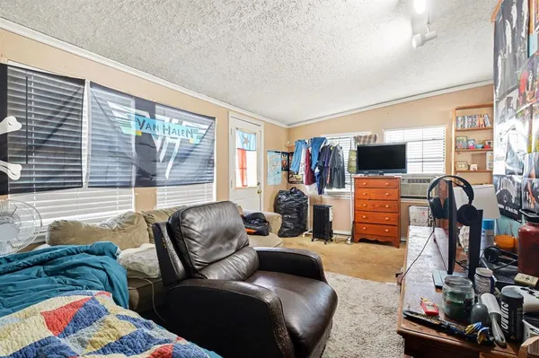$189,900 | 1108 Savannah Drive, Ennis, TX 75119