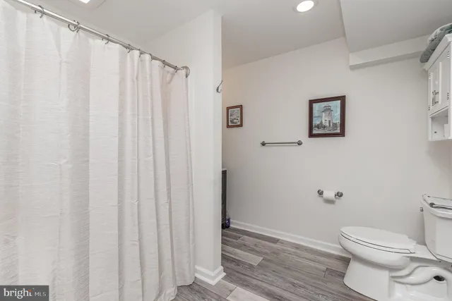 $340,000 | 406 Roundhouse Drive, Perryville, MD 21903