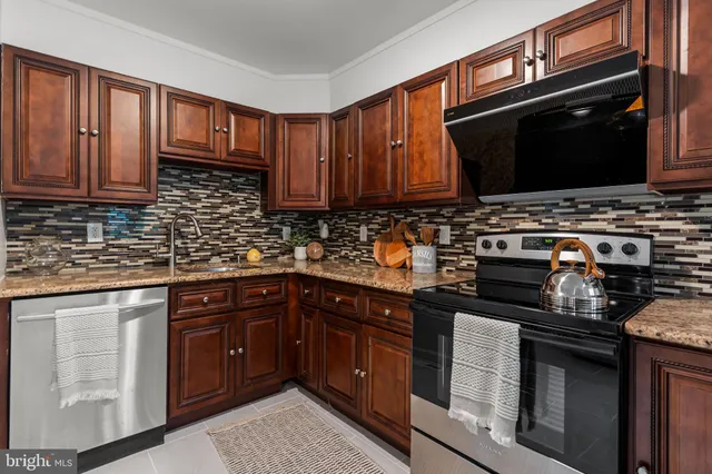 $374,888 | 20 Coville Drive, Browns Mills, NJ 08015