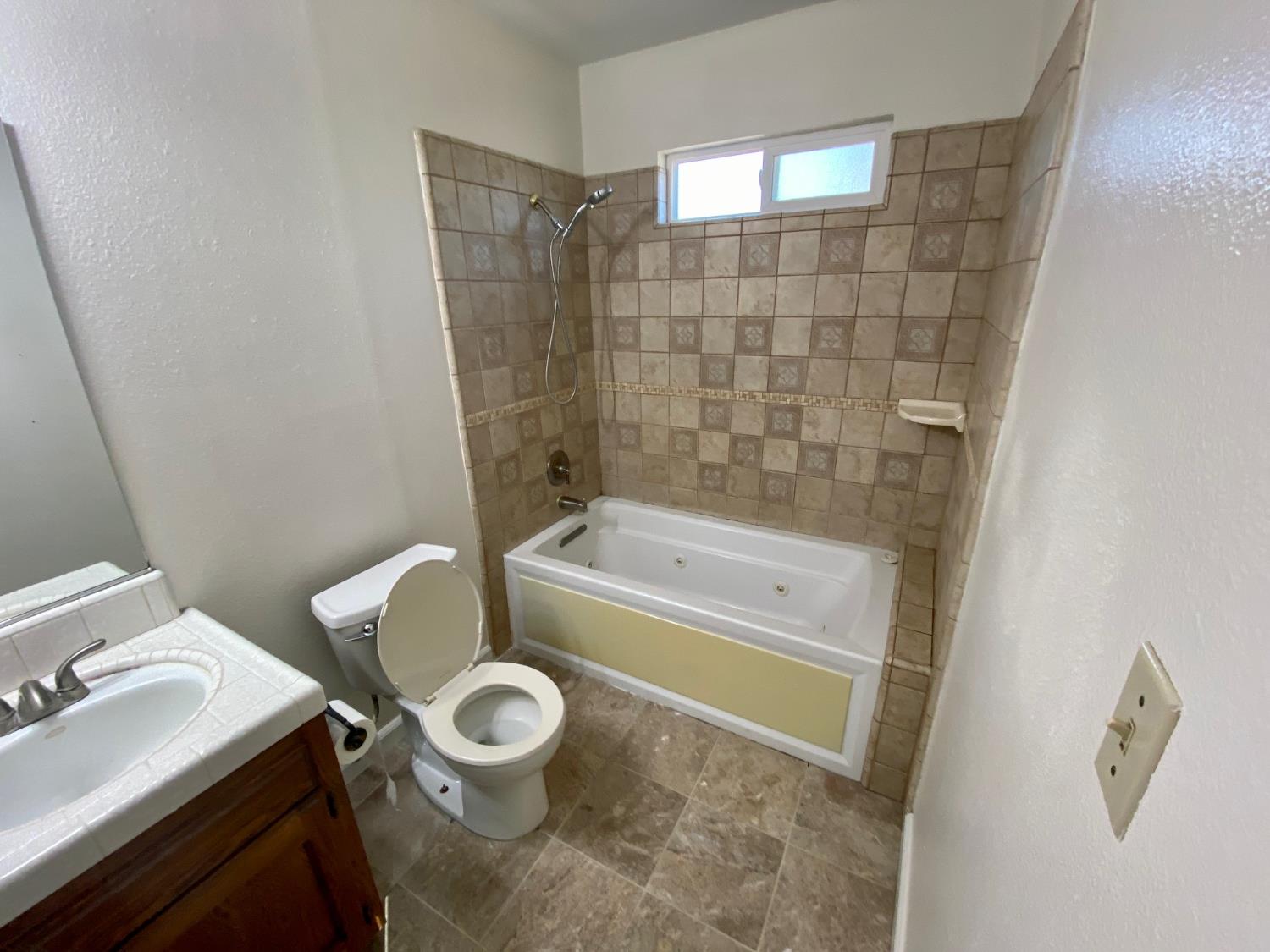 12173 Road 36 Madera, CA 93636 - Photo 11 of 20