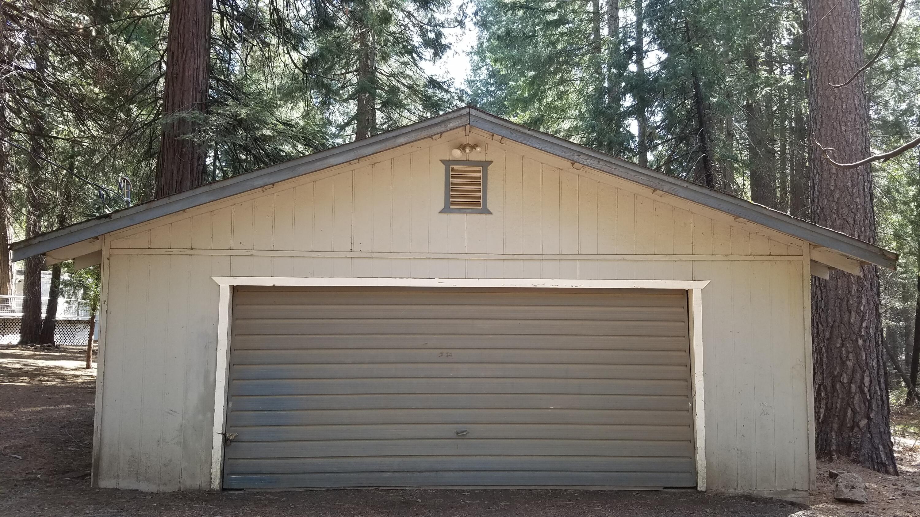 33153 Sites Road Shingletown, CA 96088 - Photo 11 of 33 Oversized 2 Car Garage