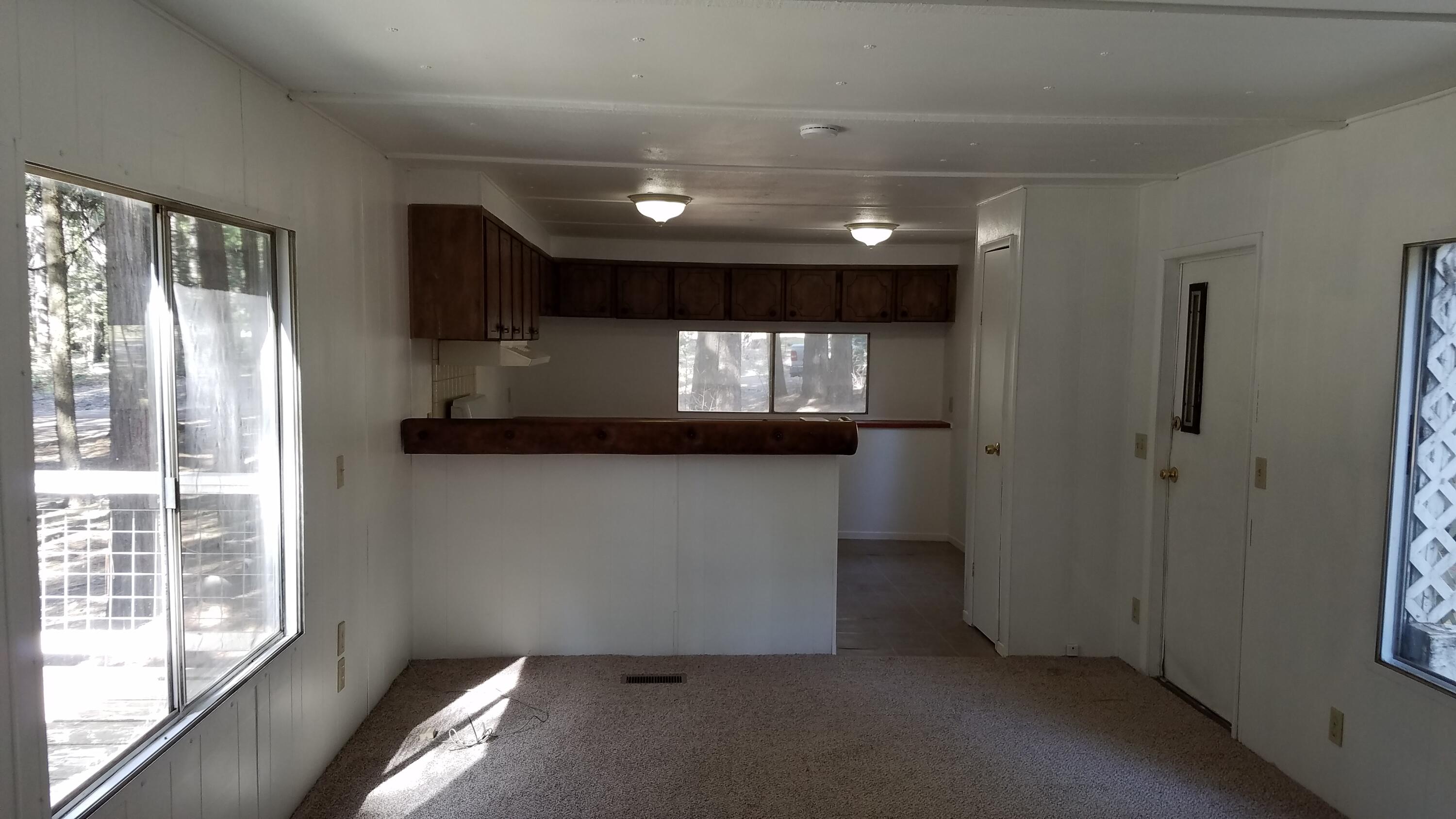 33153 Sites Road Shingletown, CA 96088 - Photo 22 of 33 Livingroom