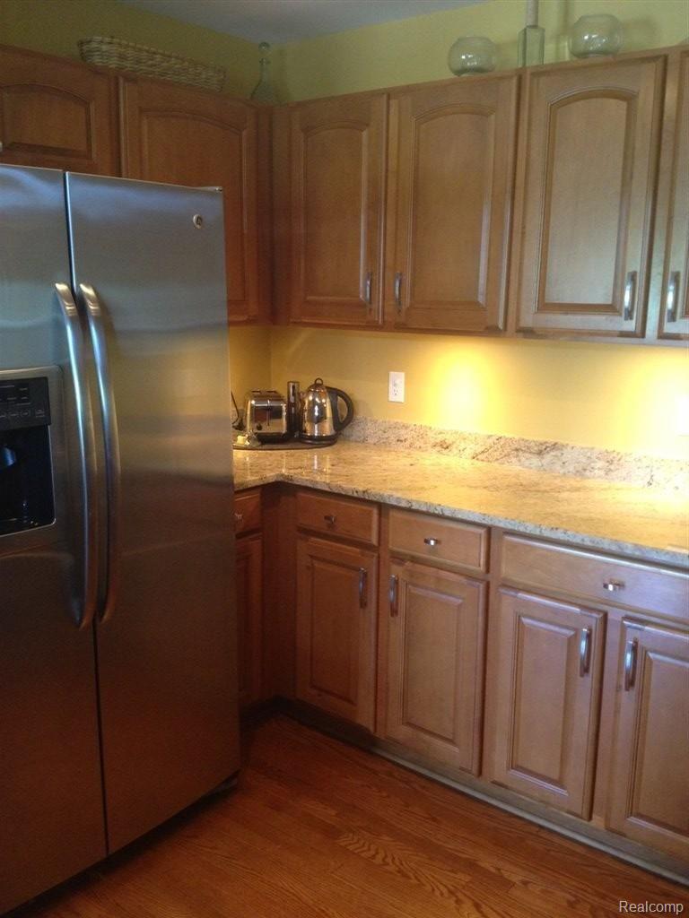 49060 Hawksburry Road Canton, MI 48188 - Photo 3 of 21 Kitchen view 2