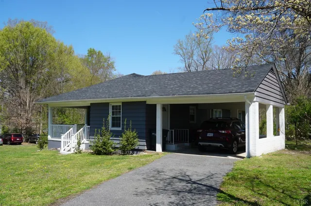 $200,000 | 203 Marshall Street, Brookneal, VA 24528