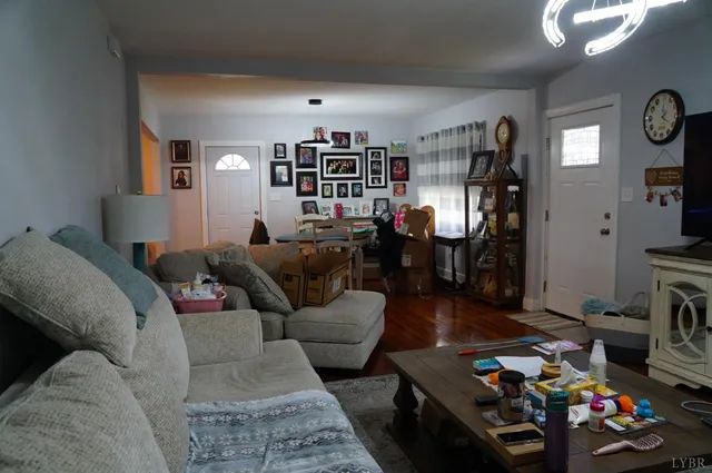 $200,000 | 203 Marshall Street, Brookneal, VA 24528