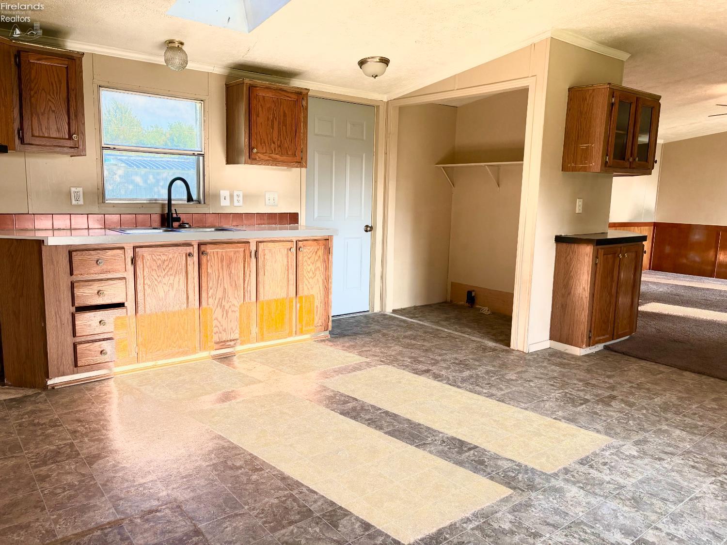 1121 Clayberg Road, Unit 85 Greenwich, OH 44837 - Photo 4 of 10 Gallery Image 4