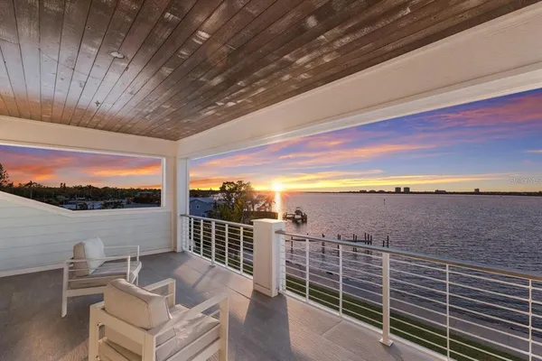 $4,250,000 | 208 22nd St Court Northeast, Bradenton, FL 34208