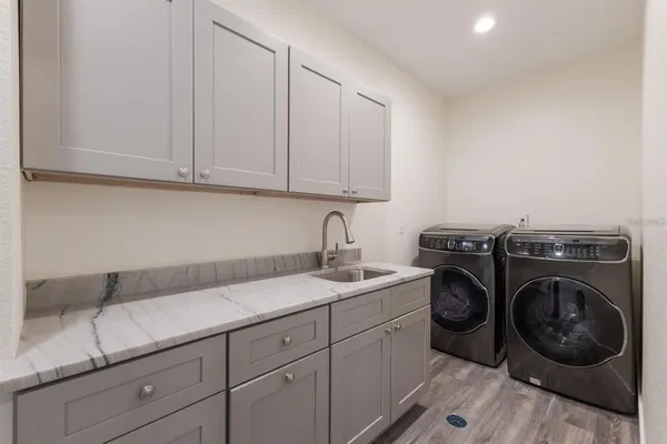 $4,250,000 | 208 22nd St Court Northeast, Bradenton, FL 34208