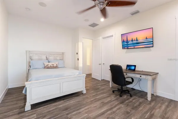 $4,250,000 | 208 22nd St Court Northeast, Bradenton, FL 34208