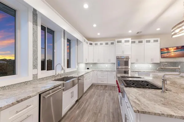 $4,250,000 | 208 22nd St Court Northeast, Bradenton, FL 34208