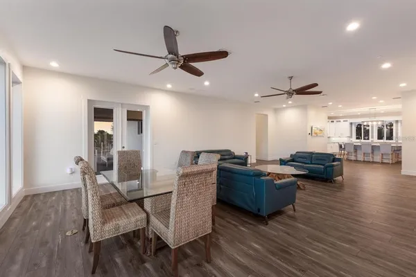 $4,250,000 | 208 22nd St Court Northeast, Bradenton, FL 34208