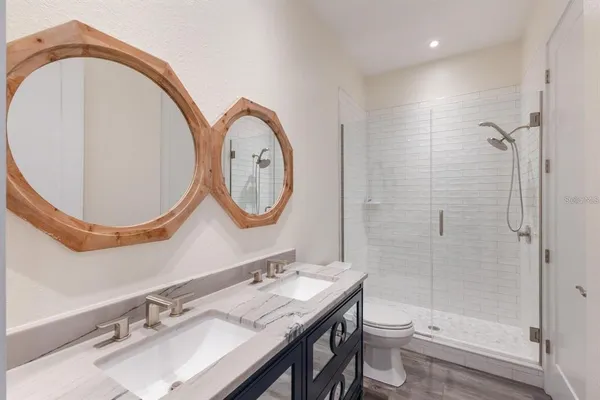 $4,250,000 | 208 22nd St Court Northeast, Bradenton, FL 34208