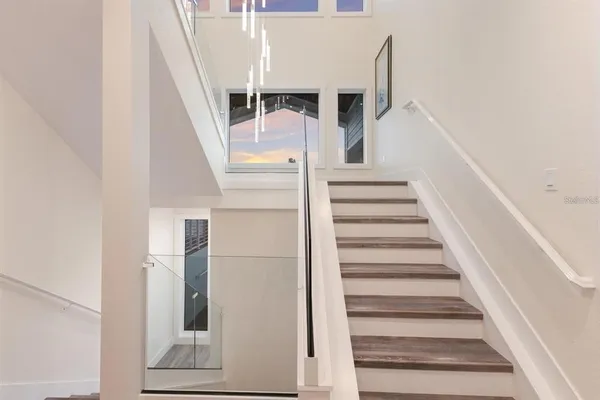 $4,250,000 | 208 22nd St Court Northeast, Bradenton, FL 34208