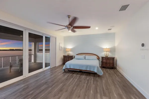 $4,250,000 | 208 22nd St Court Northeast, Bradenton, FL 34208