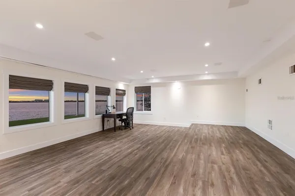 $4,250,000 | 208 22nd St Court Northeast, Bradenton, FL 34208