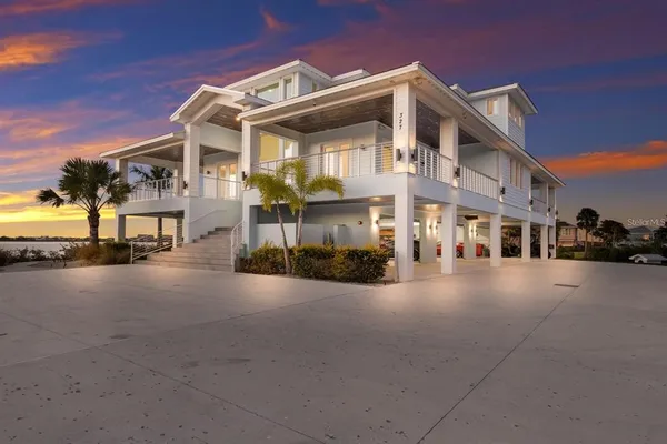 $4,250,000 | 208 22nd St Court Northeast, Bradenton, FL 34208