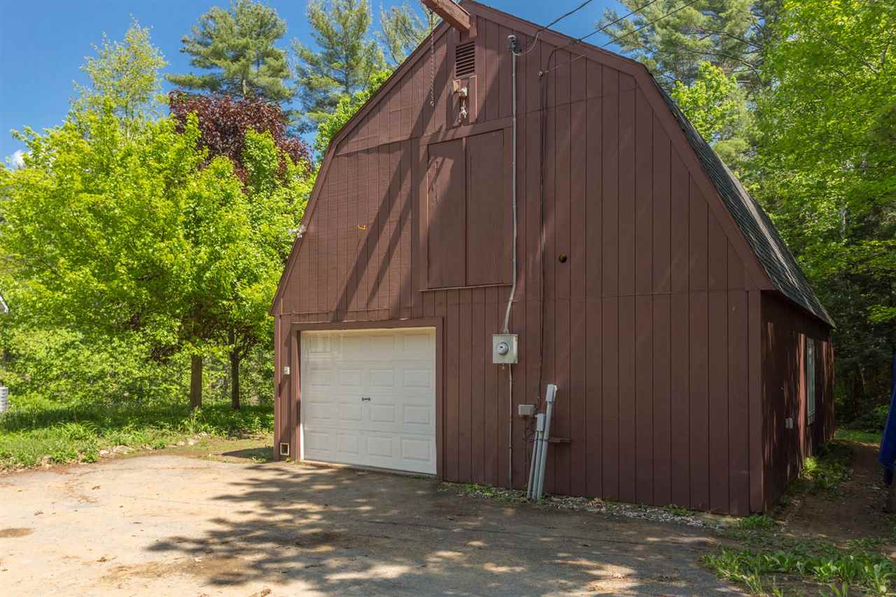 13 Cotton Road Deerfield, NH 03037 - Photo 4 of 37