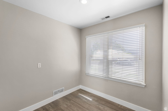 7820 Coolidge Street Midvale, UT 84047 - Photo 16 of 34