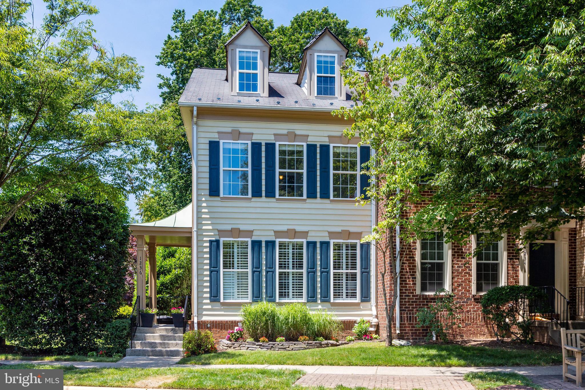1236 Vintage Place Reston, VA 20194 - Photo 2 of 75