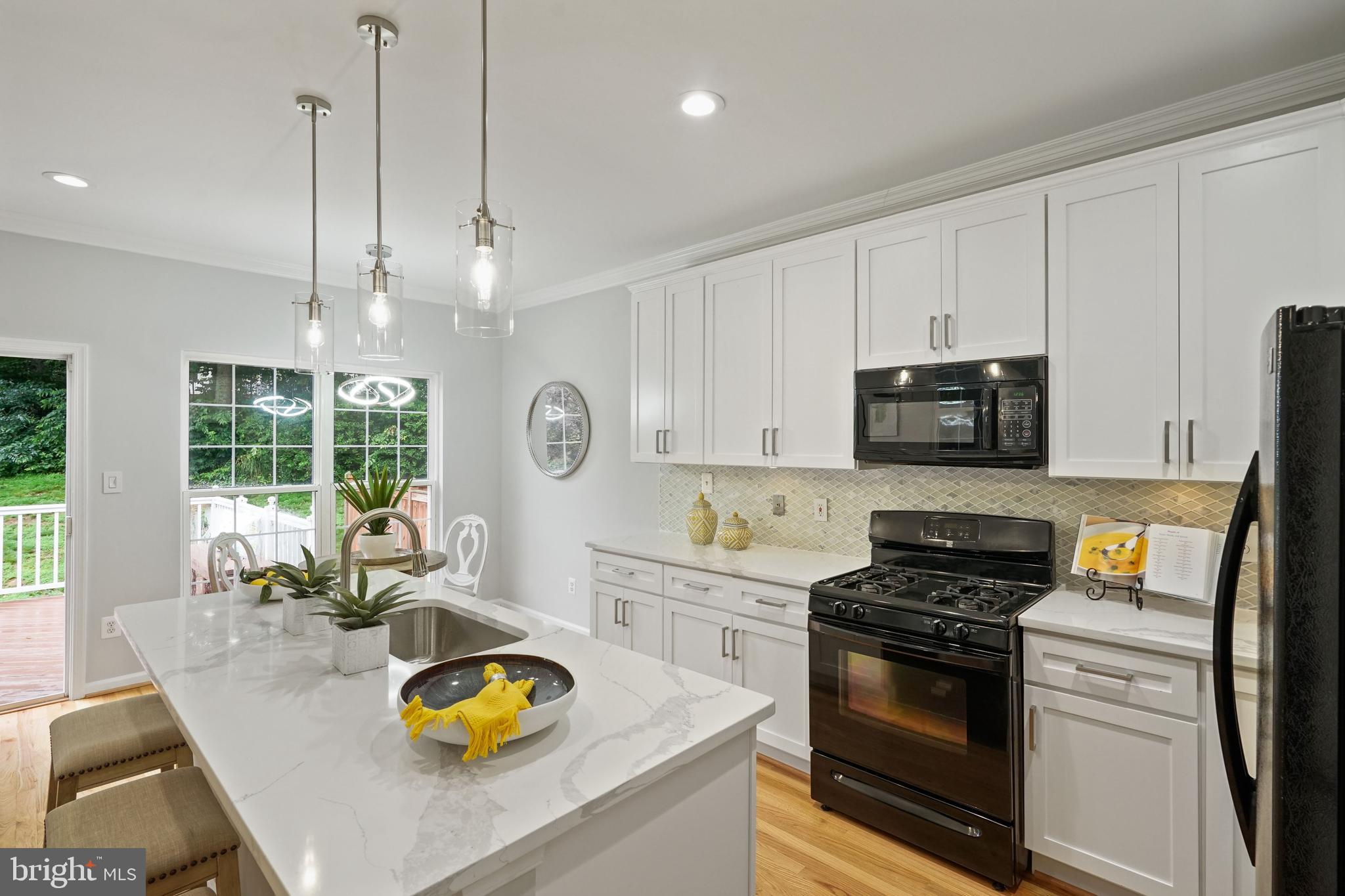 1236 Vintage Place Reston, VA 20194 - Photo 11 of 75