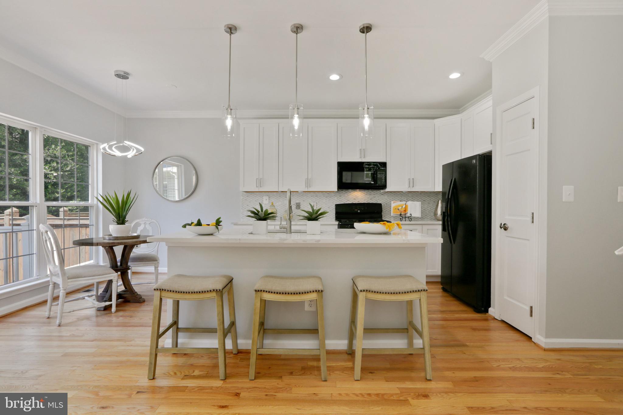 1236 Vintage Place Reston, VA 20194 - Photo 15 of 75