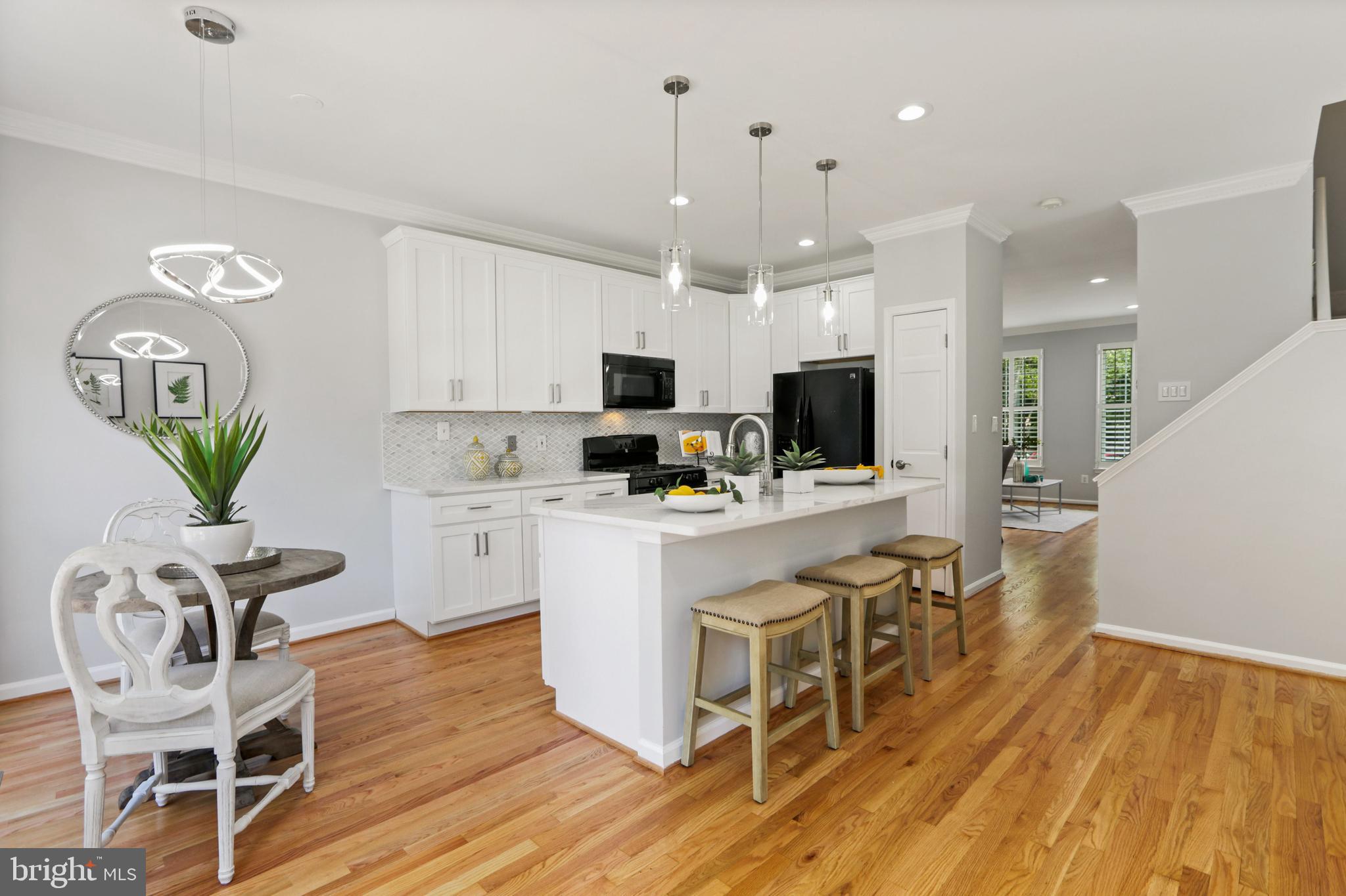 1236 Vintage Place Reston, VA 20194 - Photo 17 of 75