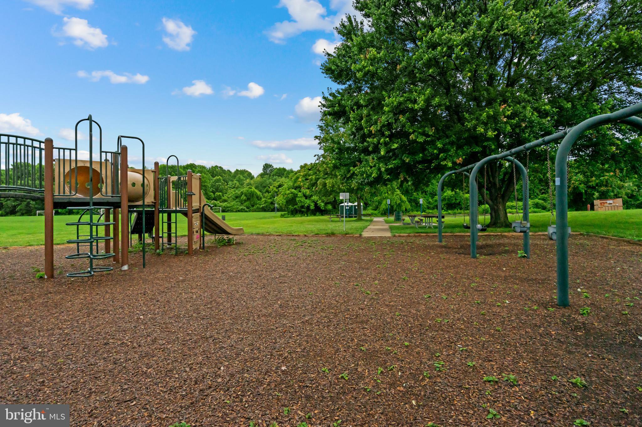 1236 Vintage Place Reston, VA 20194 - Photo 62 of 75