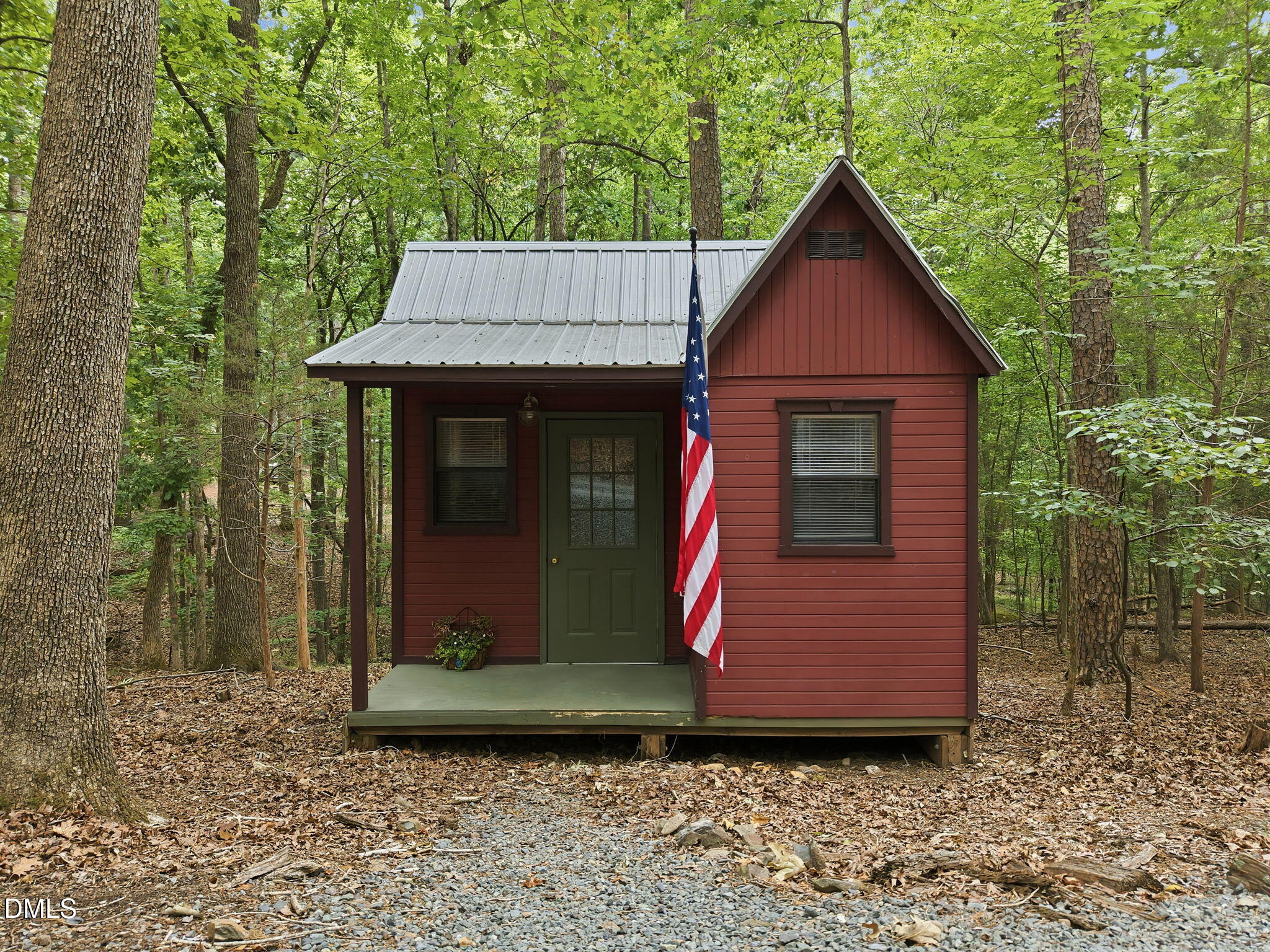 1056 Beaver Dam Road Chapel Hill, NC 27517 - Photo 14 of 63 6-web-or-mls-DJI_20260624143854_0896_D_e