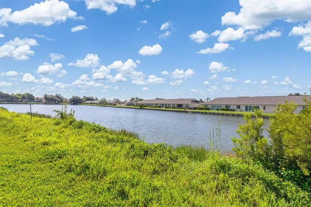 $154,000 | 12538 Southwest Kingsway Circle, Unit 505, Lake Suzy, FL 34269