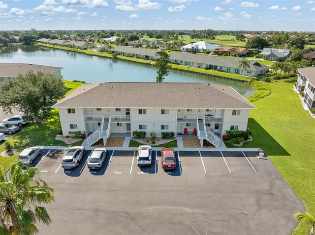 $154,000 | 12538 Southwest Kingsway Circle, Unit 505, Lake Suzy, FL 34269