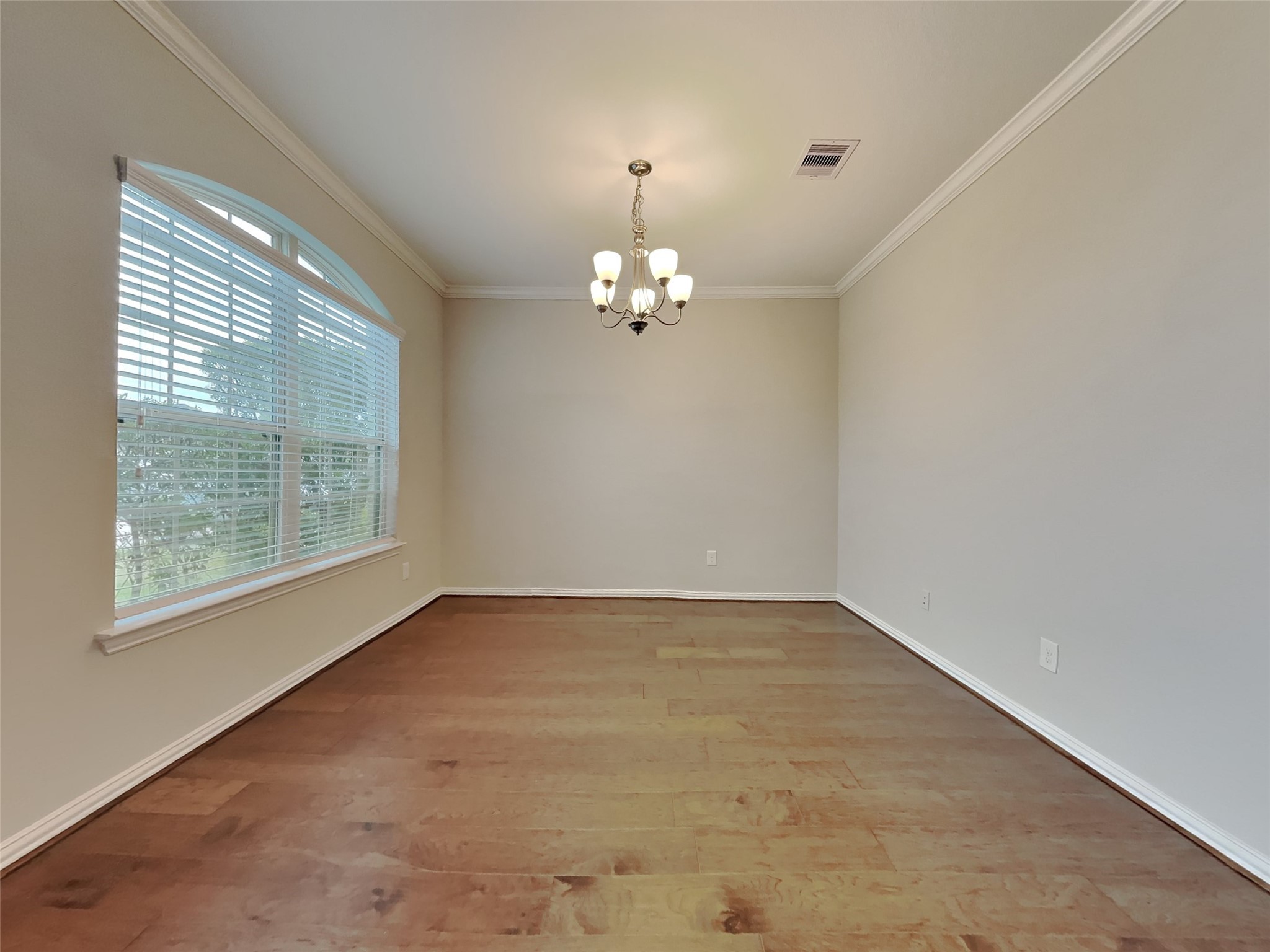 3434 Stablewood Grove Lane Spring, TX 77386 - Photo 7 of 22 en empty room with window