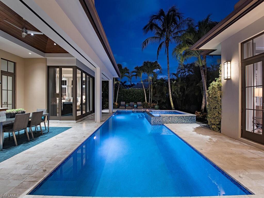 650 Regatta Road Naples, FL 34103 - Photo 5 of 29 Gallery Image 5