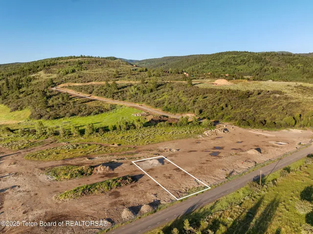 $167,500 | Lot 21 Tbd Old Jackson Hwy Drive, Victor, ID 83455